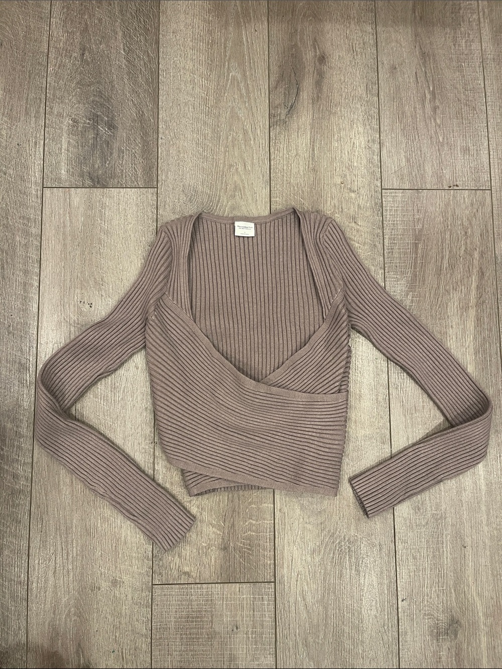 Abercrombie & Fitch Ribbed Wrap Crop Top in Cream Brown Color
